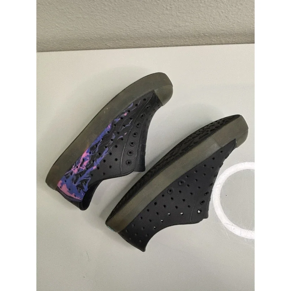 Native Jefferson Black Purple Pink Graphic Boys 2 J2 Slip-on Water Outdoors Shoe